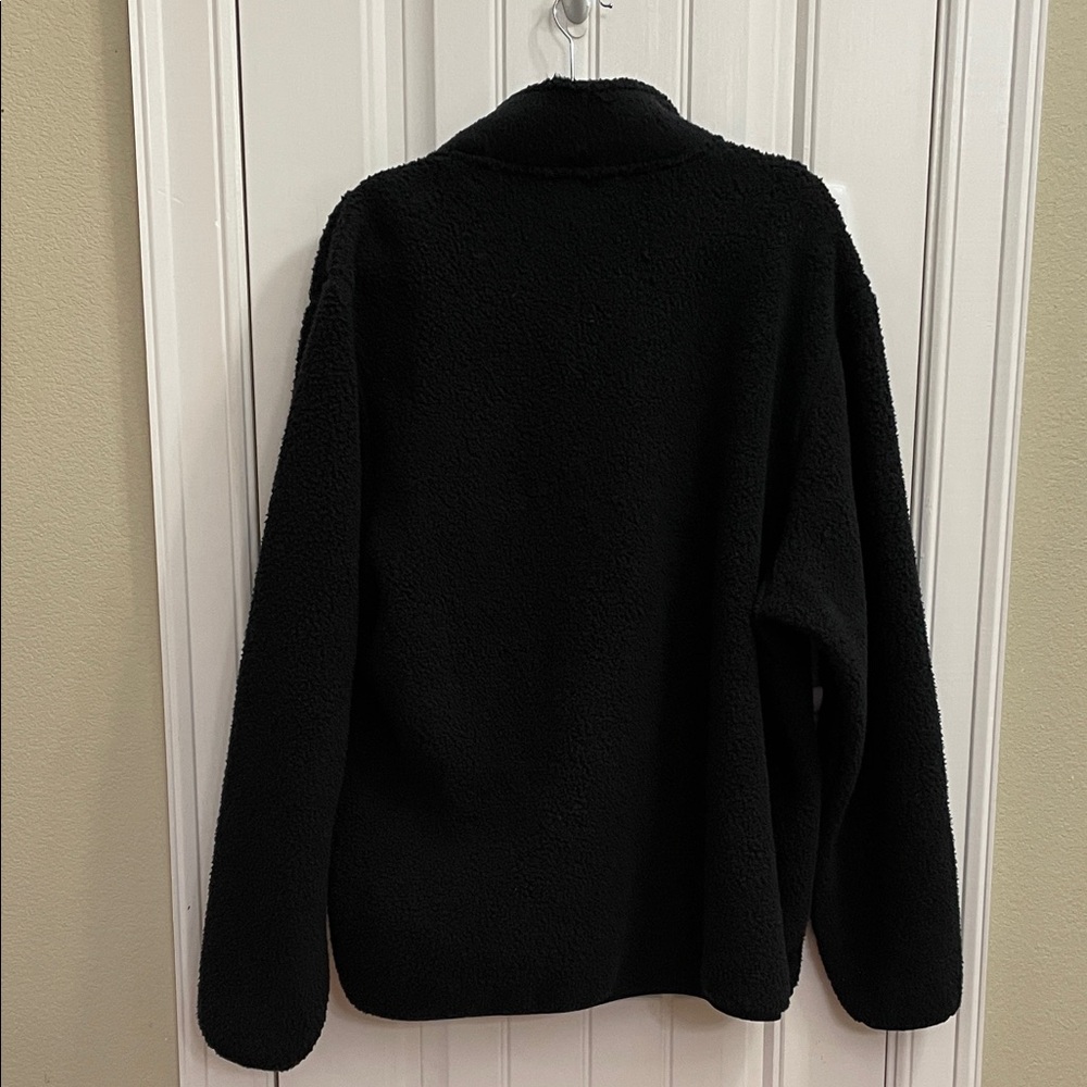 Eddie Bauer Men’s Black Fleece Jacket - Picture 3 of 7